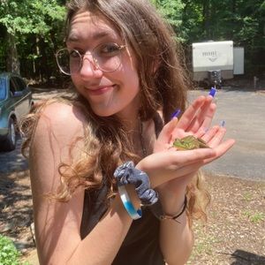 Meet your Posher, Ava